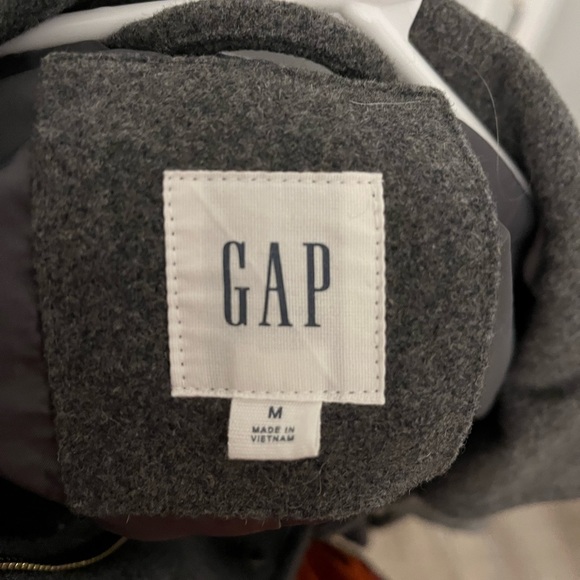 Men’s gap peacoat - Picture 2 of 3